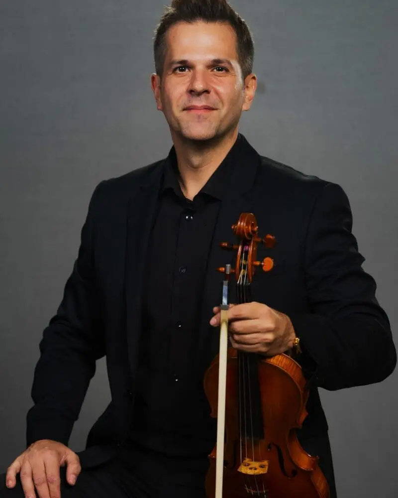Robert Vieira